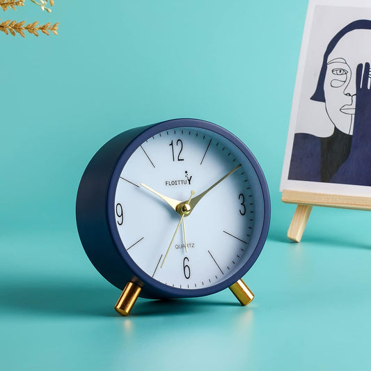 Silent Analog Desk Clock Matt Blue